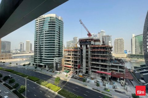 Apartment in Business Bay, Dubai 2 bedrooms, 84 sq.m. № 72338 - photo 10