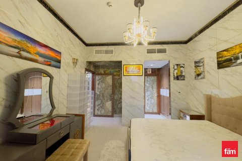 Apartment in Al Kifaf, Dubai 1 bedroom, 91.7 sq.m. № 72336 - photo 11