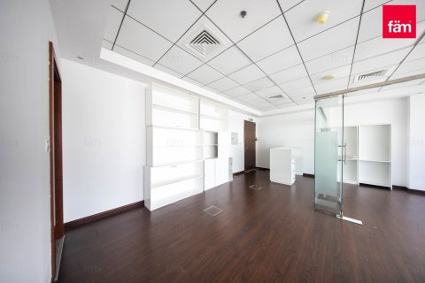 Bureau à Business Bay, Dubai, 61.4 m², № 72337 - photo 9