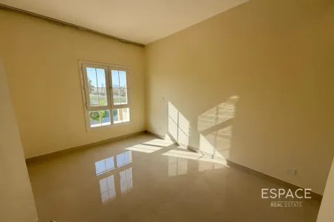 Villa in Springs 6, The Springs, Dubai 3 bedrooms, 228 sq.m. № 122809 - photo 7