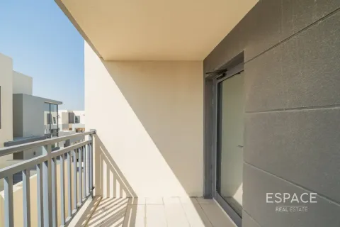 Townhouse in Dubai Hills Estate, Dubai 4 bedrooms, 229 sq.m. № 122742 - photo 17