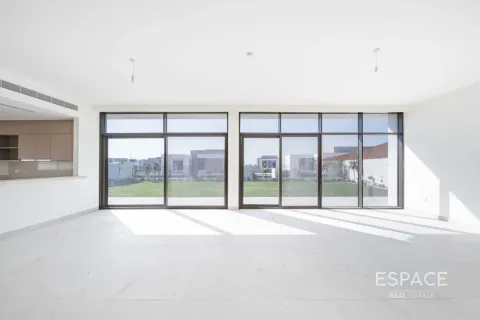 Villa in Al Furjan, Dubai 4 bedrooms, 402 sq.m. № 122808 - photo 4