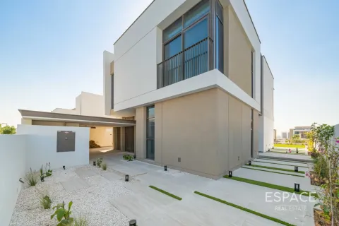 Villa in Al Furjan, Dubai 4 bedrooms, 402 sq.m. № 122808 - photo 18