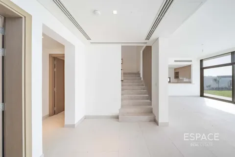 Villa in Al Furjan, Dubai 4 bedrooms, 402 sq.m. № 122808 - photo 7