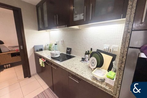 Apartment in Downtown Dubai (Downtown Burj Dubai), Dubai 2 bedrooms, 169 sq.m. № 75813 - photo 8