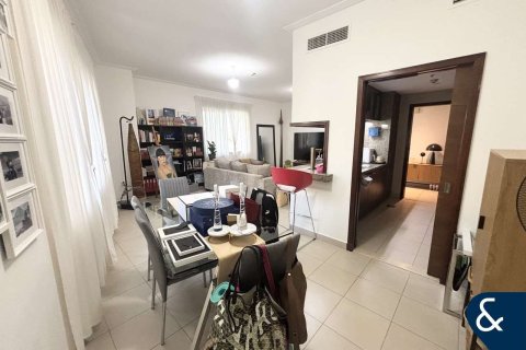 Apartment in Downtown Dubai (Downtown Burj Dubai), Dubai 2 bedrooms, 169 sq.m. № 75813 - photo 4