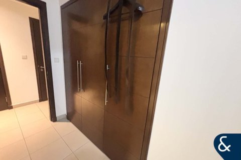 Apartment in Downtown Dubai (Downtown Burj Dubai), Dubai 2 bedrooms, 169 sq.m. № 75813 - photo 11