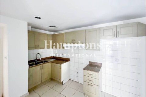 Villa in Springs 15, The Springs, Dubai 2 bedrooms, 166.66798200 sq.m. № 63489 - photo 7