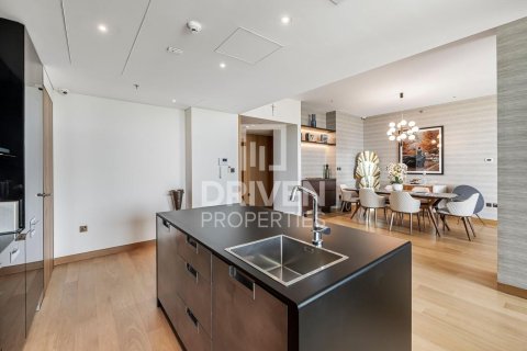 Купить квартиру в Jumeirah Bay Island, Джумейра, Дубай: 3 спальни, 244м², № 18738 - фото 6