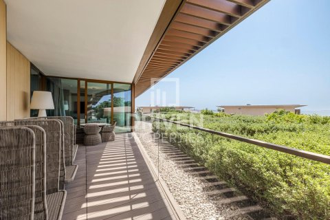 Купить квартиру в Jumeirah Bay Island, Джумейра, Дубай: 3 спальни, 244м², № 18738 - фото 21