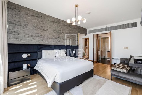 Купить квартиру в Jumeirah Bay Island, Джумейра, Дубай: 3 спальни, 244м², № 18738 - фото 9