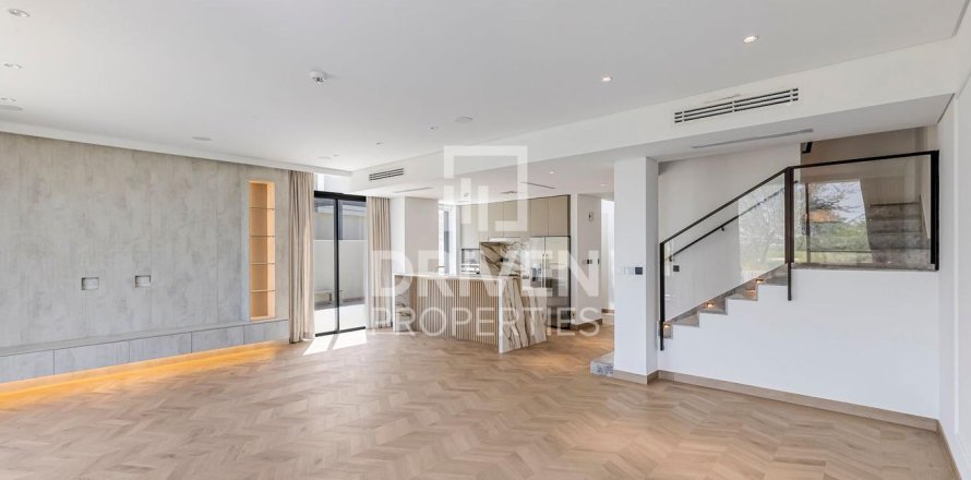 Вилла в Дубай Хилс Эстейт, Дубай, 4 спальни, 345м², № 18740