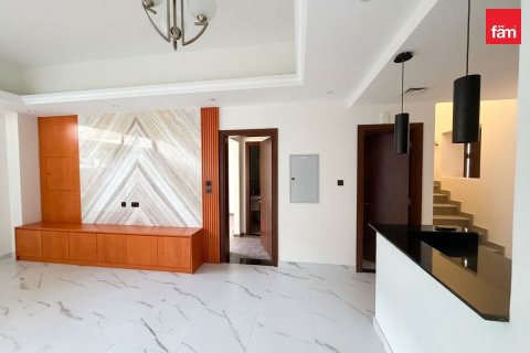 Adosado en Dubai, 3 dormitorios, 200 m², № 141636 - foto 3