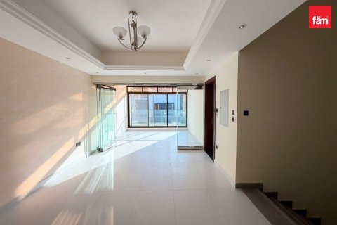 Adosado en Dubai, 3 dormitorios, 200 m², № 141636 - foto 9