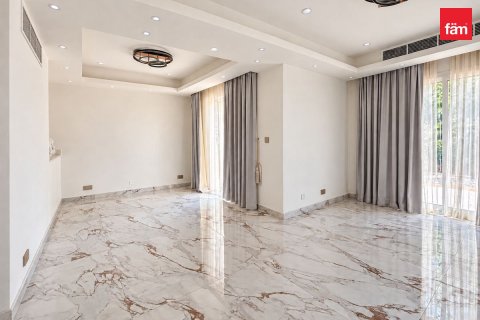 Adosado en Dubai, 2 dormitorios, 423 m², № 141640 - foto 10