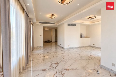 Adosado en Dubai, 2 dormitorios, 423 m², № 141640 - foto 3