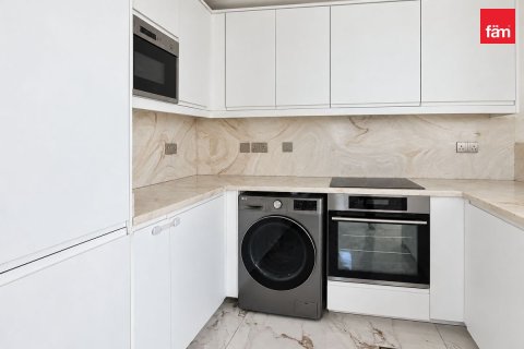 Adosado en Dubai, 2 dormitorios, 423 m², № 141640 - foto 6