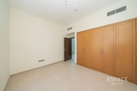 Villa à Legacy Nova Villas, Jumeirah Park, Dubai, 4 chambres, 455 m², № 122970 - photo 10