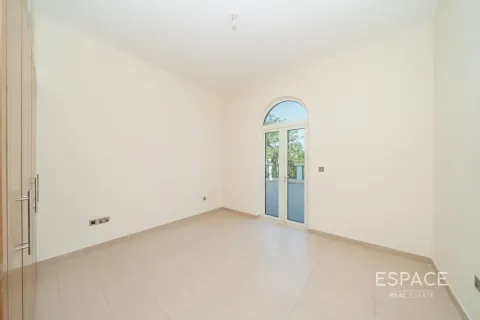 Villa à Legacy Nova Villas, Jumeirah Park, Dubai, 4 chambres, 455 m², № 122970 - photo 9