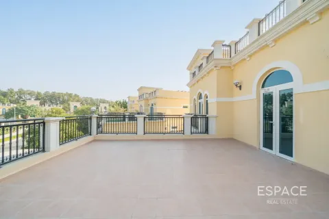 Villa à Legacy Nova Villas, Jumeirah Park, Dubai, 4 chambres, 455 m², № 122970 - photo 18