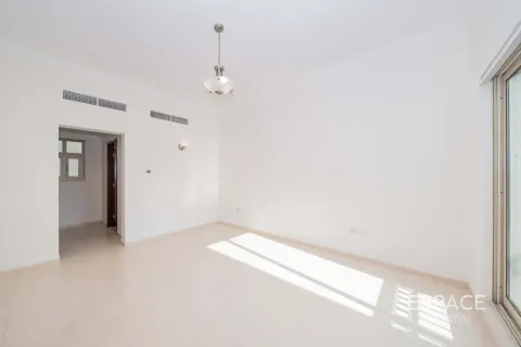 Villa à Jumeirah Islands, Dubai, 4 chambres, 481 m², № 122971 - photo 15