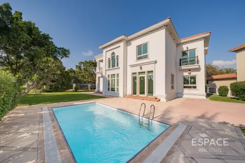 Villa à Jumeirah Islands, Dubai, 4 chambres, 481 m², № 122971