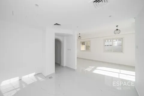 Villa en The Springs, Dubai, 2 dormitorios, 167 m², № 122972 - foto 5