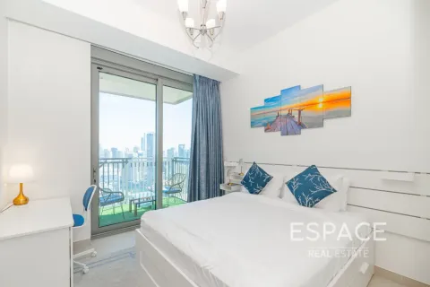 Apartment in Dubai Marina, Dubai 3 bedrooms, 162 sq.m. № 122969 - photo 7