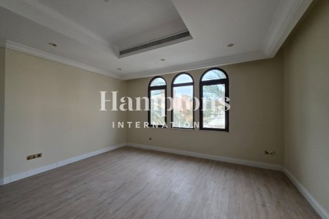 Villa in FIVE Palm Jumeirah, Palm Jumeirah, Dubai 5 bedrooms, 263.659 sq.m. № 102080
