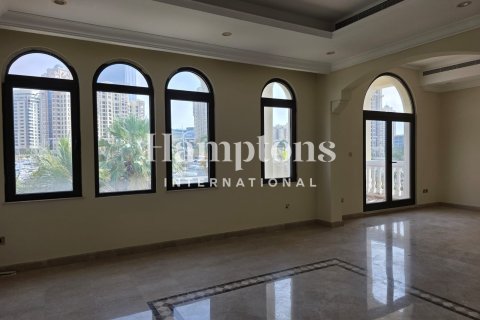 Villa en FIVE Palm Jumeirah, Palm Jumeirah, Dubai, 5 dormitorios, 263.65871400 m², № 102080 - foto 8
