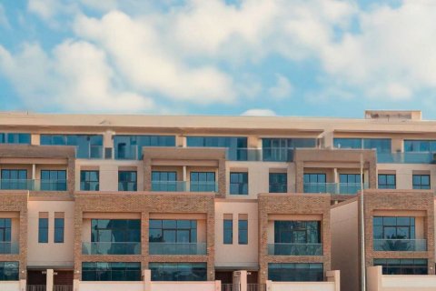 Duplex à Jumeirah Village Circle, Dubai, 2 chambres, 165 m², № 48515 - photo 2