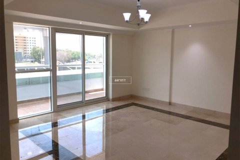 Apartamento en Dubai Marina, Dubai, 1 dormitorio, 96.8 m², № 50987 - foto 1