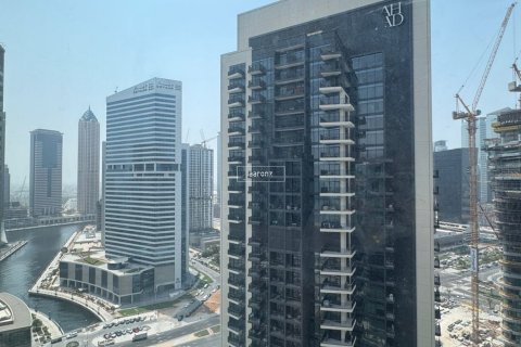Bureau à Business Bay, Dubai, 371.6 m², № 50989 - photo 12