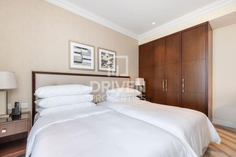 Apartment in The Address Residence Fountain Views, Downtown Dubai (Downtown Burj Dubai), Dubai 2 bedrooms, 134.24 sq.m. № 127228 - photo 7