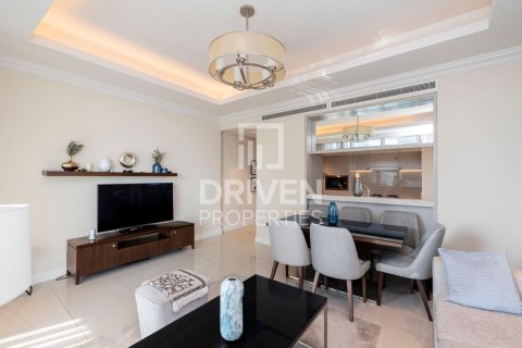 Apartment in The Address Residence Fountain Views, Downtown Dubai (Downtown Burj Dubai), Dubai 2 bedrooms, 134.24 sq.m. № 127228 - photo 3