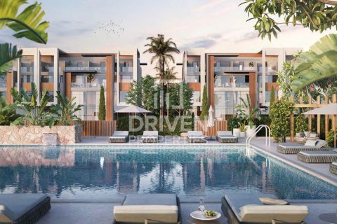 Adosado en Dubai Investment Park, Dubai, 4 dormitorios, 257.53 m², № 127226 - foto 2
