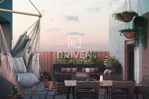 Adosado en Dubai Investment Park, Dubai, 4 dormitorios, 257.53 m², № 127226 - foto 4