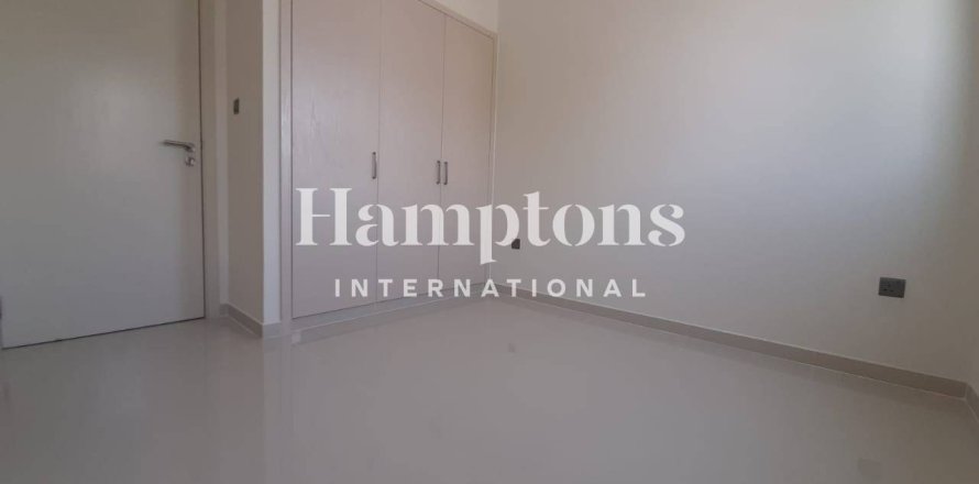 Townhouse in Dubai 3 bedrooms, 234.394 sq.m. № 63368