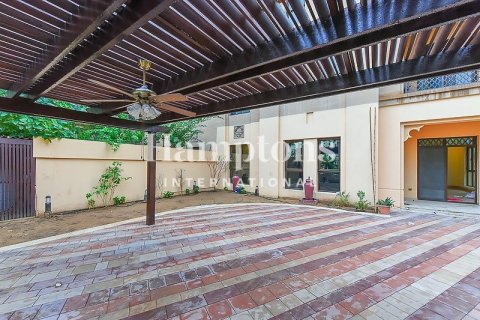 Apartamento en The Old Town Island, Old Town, Dubai, 2 dormitorios, 316.46942435 m², № 63334 - foto 16