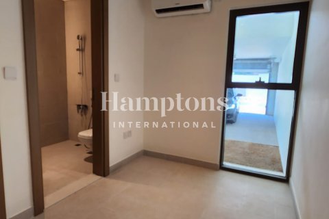 Снять в аренду виллу в Murooj Al Furjan, Al Furjan, Дубай: 4 спальни, 358.88428900м², № 63886 - фото 17