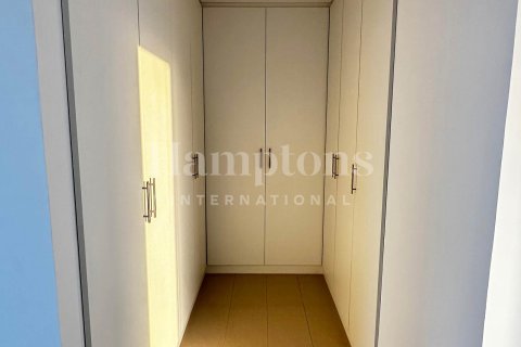 Villa in Dubai Land, Dubai 4 bedrooms, 324.51017900 sq.m. № 63885 - photo 19