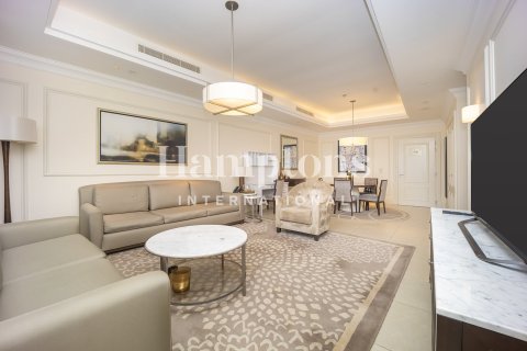 Hotel Apartment in Downtown Dubai (Downtown Burj Dubai), Dubai 2 bedrooms, 162.60997896 sq.m. № 63884 - photo 6