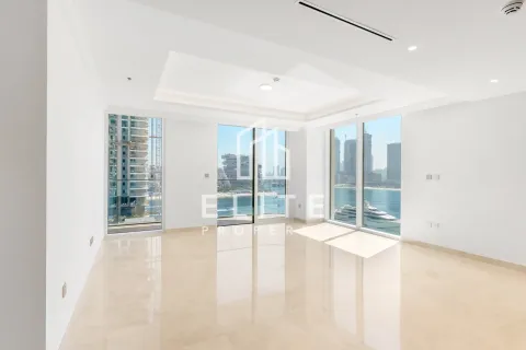 Apartment in EMAAR Beachfront, Dubai Harbour, Dubai 2 bedrooms, 124 sq.m. № 121709 - photo 3