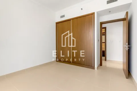 Apartment in EMAAR Beachfront, Dubai Harbour, Dubai 2 bedrooms, 124 sq.m. № 121709 - photo 8