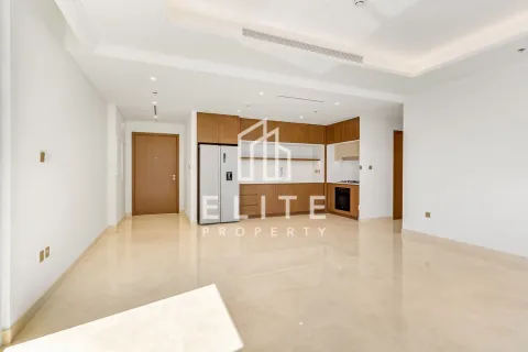 Apartment in EMAAR Beachfront, Dubai Harbour, Dubai 2 bedrooms, 124 sq.m. № 121709 - photo 6
