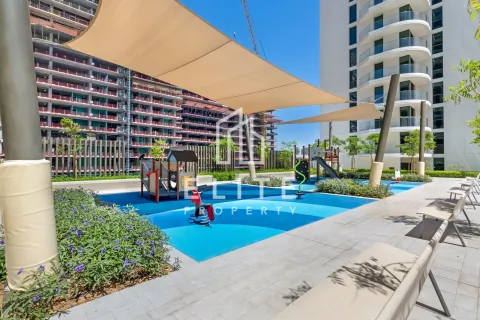 Apartment in EMAAR Beachfront, Dubai Harbour, Dubai 2 bedrooms, 124 sq.m. № 121709 - photo 24