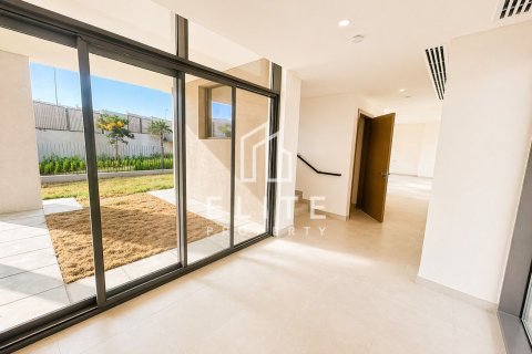 Villa à Al Furjan, Dubai, 5 chambres, 625 m², № 121710 - photo 2