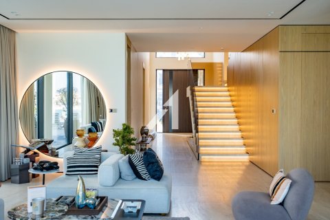 Villa in Garden Homes, Palm Jumeirah, Dubai 6 bedrooms, 511 sq.m. № 94449 - photo 13