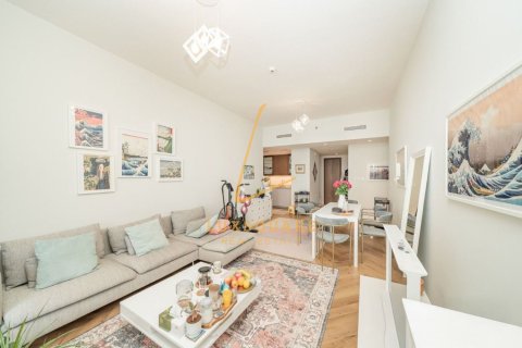 Apartment in Downtown Dubai (Downtown Burj Dubai), Dubai 2 bedrooms, 146 sq.m. № 94451 - photo 2