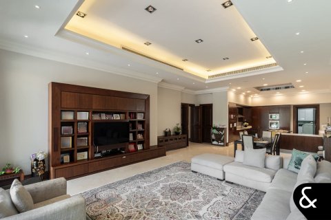 Villa à Emirates Hills, Dubai, 7 chambres, 1059 m², № 75252 - photo 21